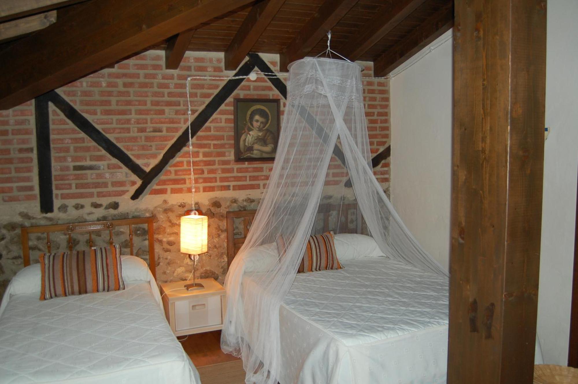 Apartamentos Rurales Tia Josefa Tornavacas Luaran gambar