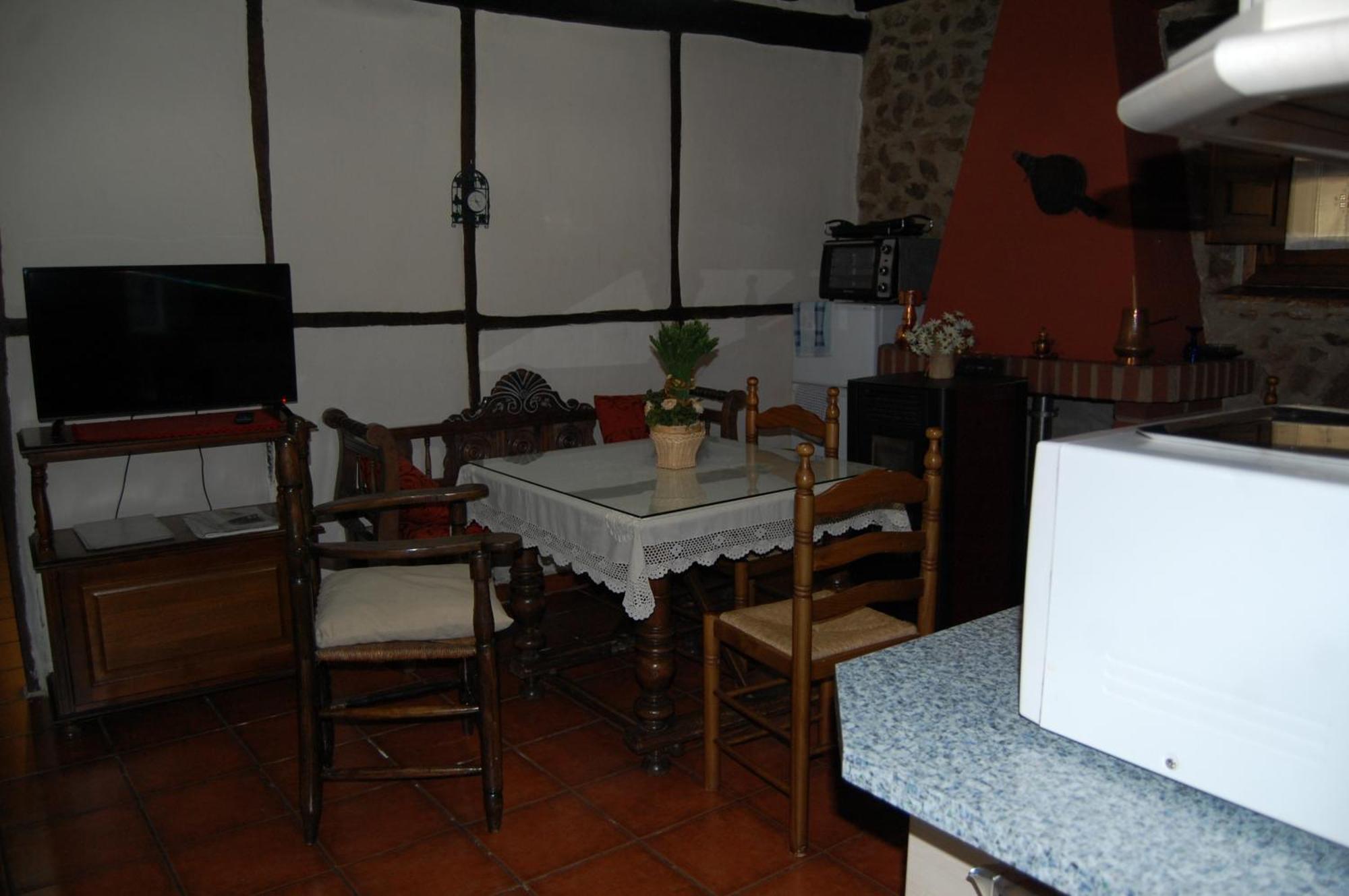 Apartamentos Rurales Tia Josefa Tornavacas Luaran gambar