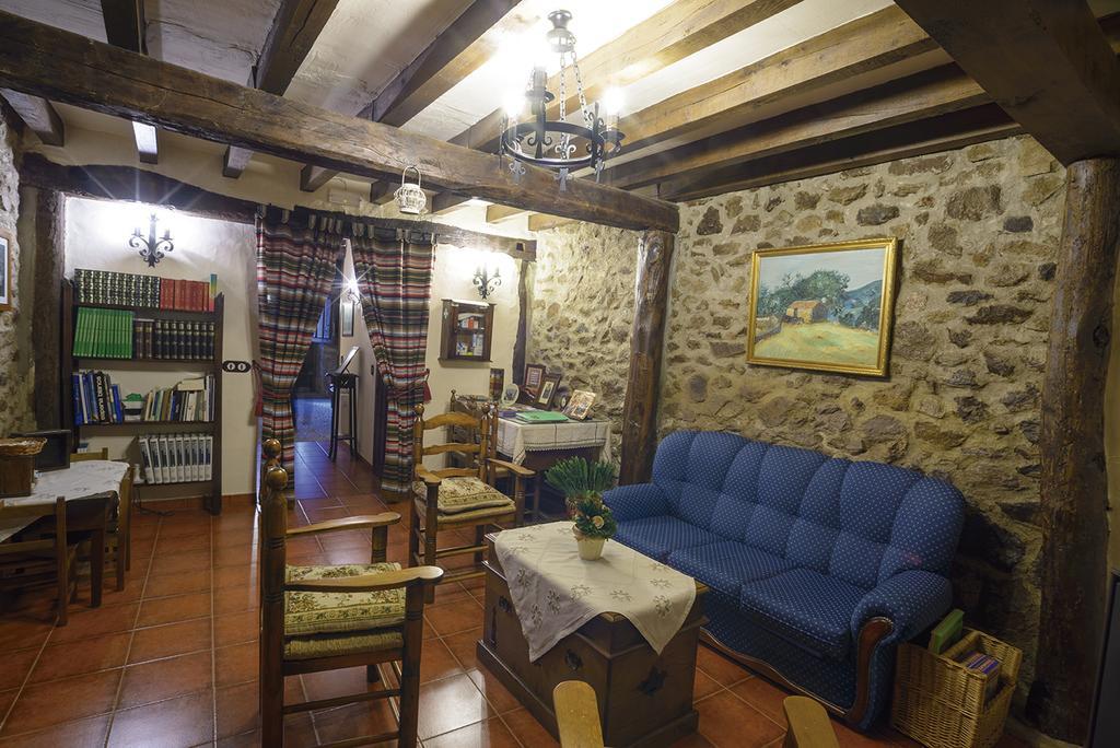 Apartamentos Rurales Tia Josefa Tornavacas Luaran gambar